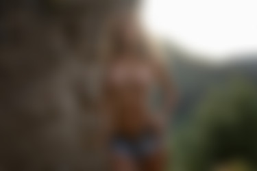 2022phdee/2021-11/[photodromm] 2021-11-24 Goldie - Sunset Electricity II (x42, 3000 px)/Sunset Electricity II (10).jpg