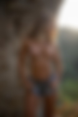2022phdee/2021-11/[photodromm] 2021-11-24 Goldie - Sunset Electricity II (x42, 3000 px)/Sunset Electricity II (7).jpg