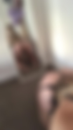 [OnlyFans.com] Elle Brooke (@ellebrookeuk)/18-11-14 2408643 720x1280.mp4
