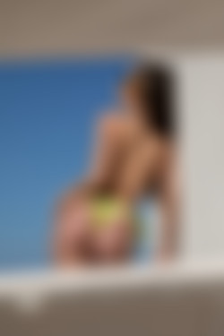 [PH] 2023-05/22 Genesys - Sunkissed Body 2/10l.jpg