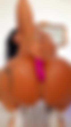 [MV] Monicasanthiagoxxx • Pt.3/Monicasanthiagoxxx - Are We Going To Have Sex On The Chair.mp4