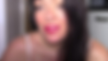 EvaMarie88 [hevc]/EvaMarie88 - Dancing Poo Pants [x265.reencode].mp4