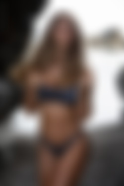 2021phdee/2021-10/[photodromm.com] - 18.10.2021 - Goldie - Splash II (x46, 3000px)/Splash II (5).jpg