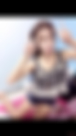 HelloLadyboy.com 3/1Donut1_Profile/donut1_profile_011-by-am.jpg