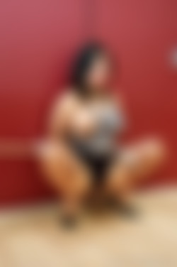 TigerrJuggs.com/Galleries/Bondage Blowjob/pic080816_025.jpg