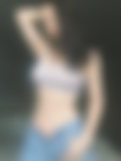@arilaviee/Images/1620x2160_123077c51927ab37983d18dae1c5eae1362815e03d2833e966.jpg