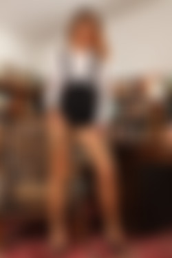 Only Secretaries In Suits 12.01.2012 - 26.12.2012/6th November 2012/Sammie Pennington_usxt1e59/9ok_0041.JPG
