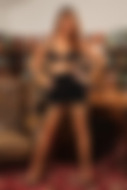 Only Secretaries In Suits 12.01.2012 - 26.12.2012/6th November 2012/Sammie Pennington_usxt1e59/9ok_0069.JPG