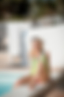Izzy Delphine/WowGirls.com 2013-08-09 Izzy Delphine - Bikini Fashion/016.jpg