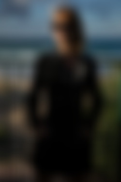 2022phdee/2022-01/[photodromm] 2022-01-26 April - The Last Sun (x46, 3000 px)/The Last Sun (1).jpg