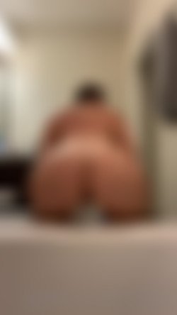 Vivian_Taylor_pack/Vivian Taylor OnlyFans Video 048.mp4