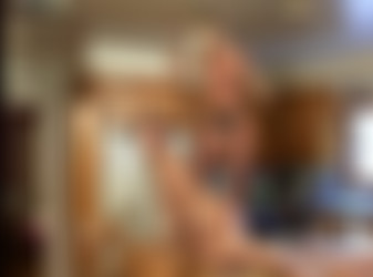 Allysin Chaynes - Part 1/Allysin Chaynes - Itty Bitty Titty Lez-Pee-Ins.avi