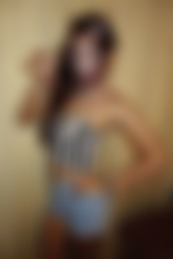 HelloLadyboy.com 3/1Donut1_Date/donut1_date_002-by-am.jpg
