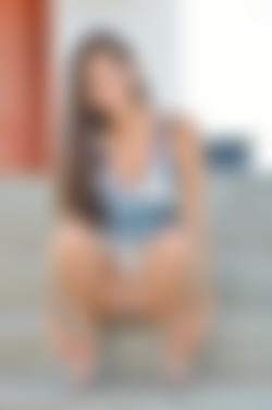 [FTVGirls.com] 2015-10-23 - Nina North II/More Upskirt Teases/nina721.jpg