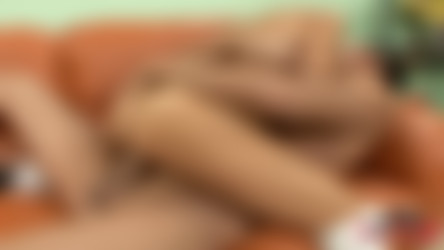 Jackie Lin/Videos/I Spy Cameltoe.mp4