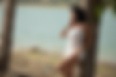 2022phdee/2022-06/[photodromm] 2022-06-26 Claire - The Lakeshores (x46, 3000 px)/The Lakeshores (1).jpg