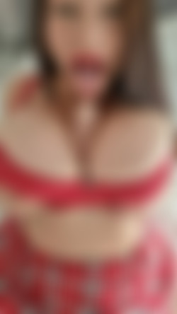 [OnlyFans.com] BustyEmily - SiteRip/photos/3079128152.jpg