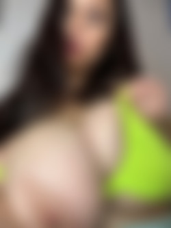 [OnlyFans.com] BustyEmily - SiteRip/photos/3263836899.jpg
