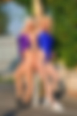 Shiny Leotards/Gallery 041 - Luda_Julia/041sl_031.jpg