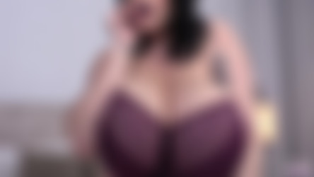 LeanneCrow.com part 2/Burgundy Bombs 1 (2018.06.29).mp4