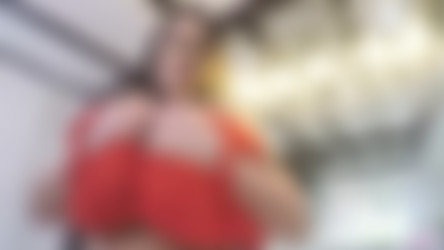 LeanneCrow.com part 2/Santa Sweater GoPro 1 (2020.03.20).mp4
