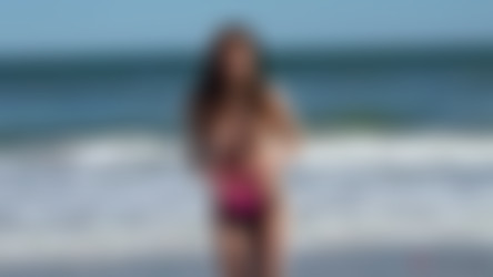 Shyla Jennings/FallInLovia - Shyla Jennings (Beach Tease) [1080p].mp4