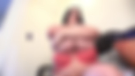 LeanneCrow.com part 2/Pink Lounge 3 (2020.01.01).mp4